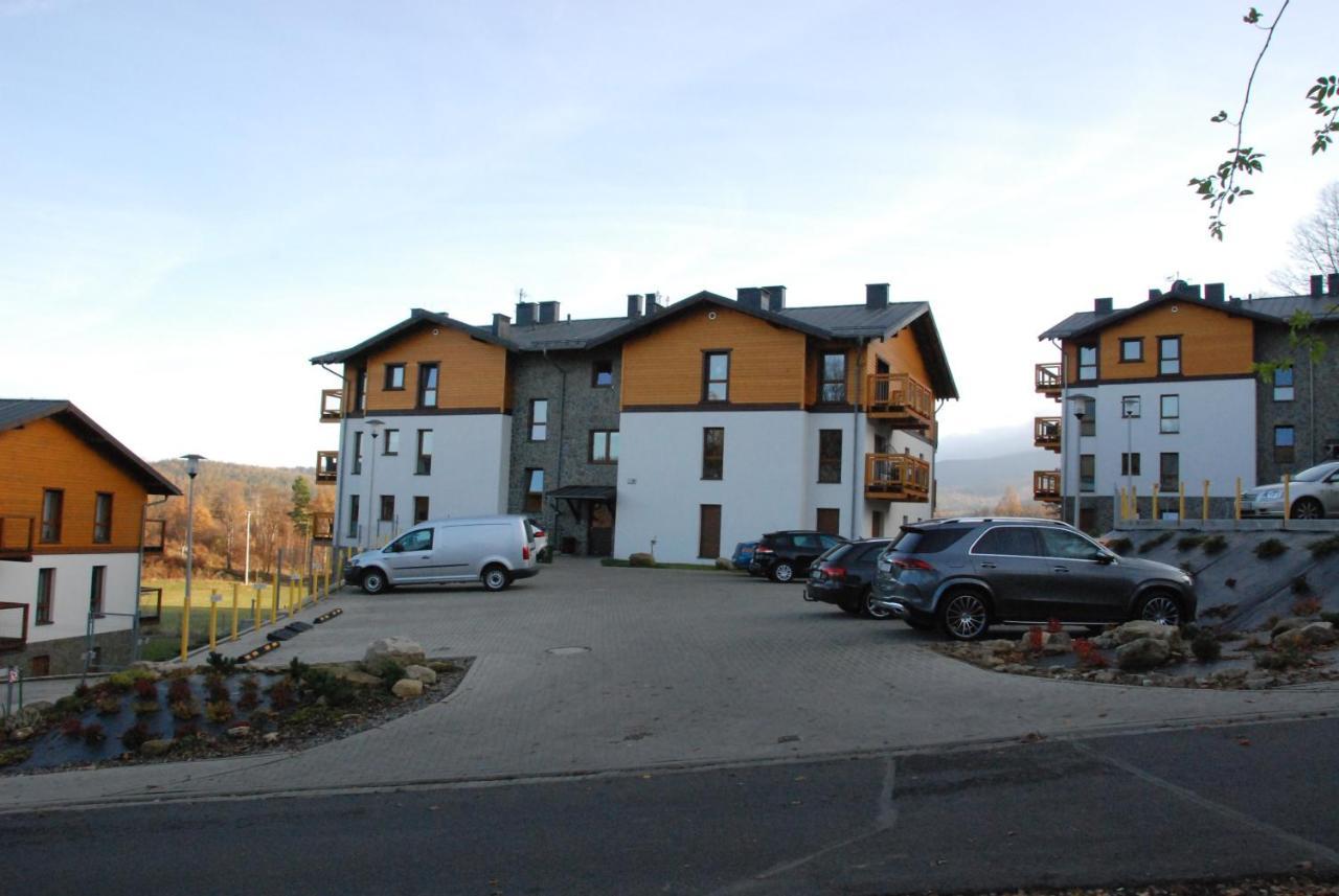 Apartament "Hotelik" Шклярска Поремба Екстериор снимка